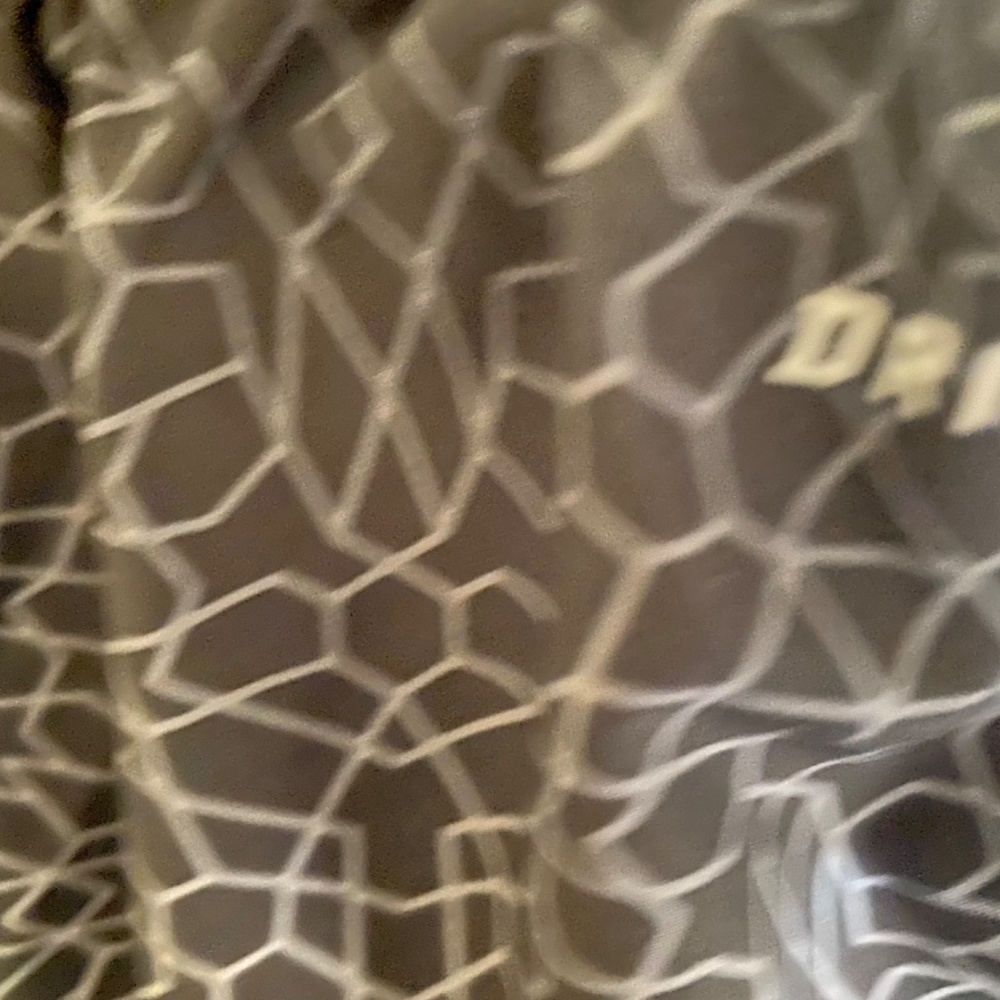 Nike - Picture 14 of 16